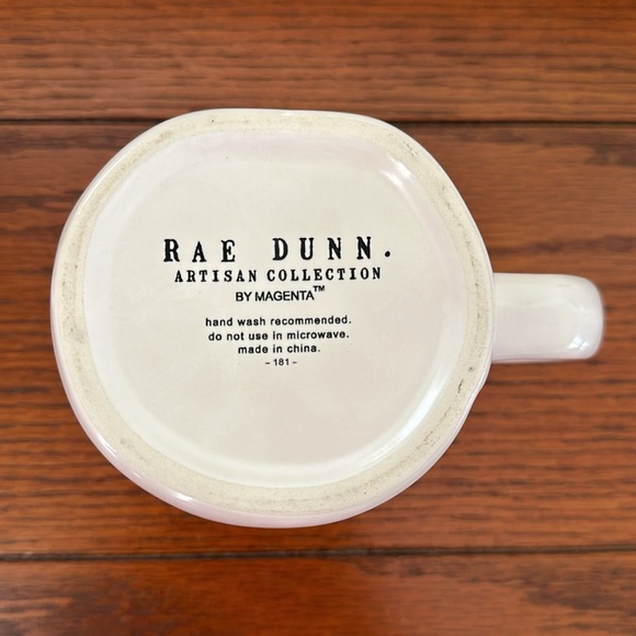 🚨CHECK THIS OUT🚨RAE DUNN GOLD LETTERED GEMINI MUG NWOT - Picture 3 of 3